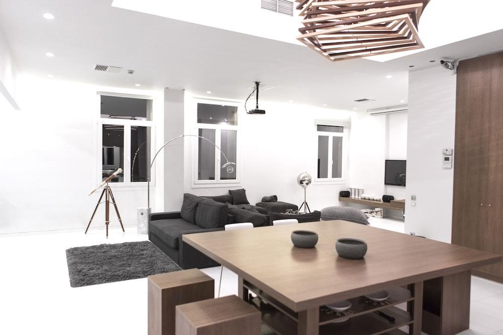 Nsplace Athena Bagian luar foto